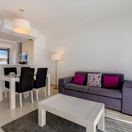 One Bedroom In Albur Village 1a Appartement *